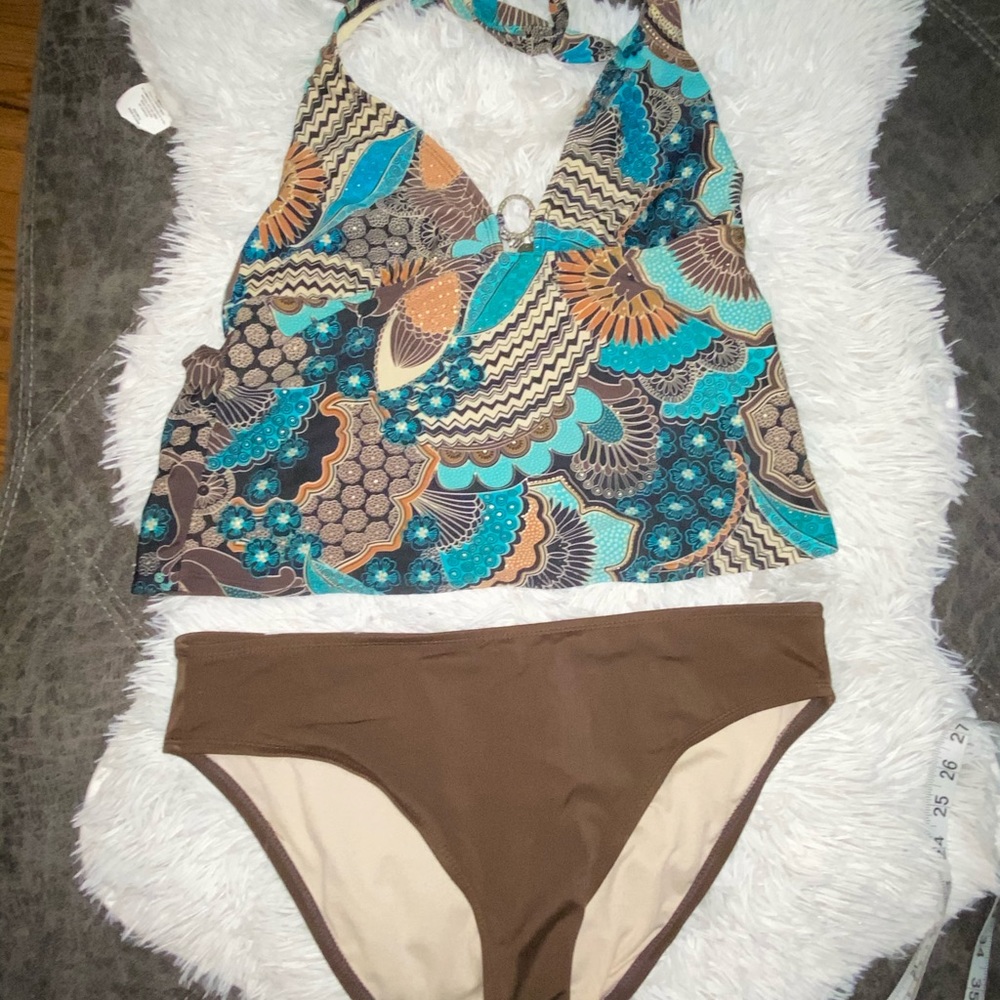 Two piece tankie swim suit size xl
